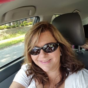 Meet your Posher, Deborah